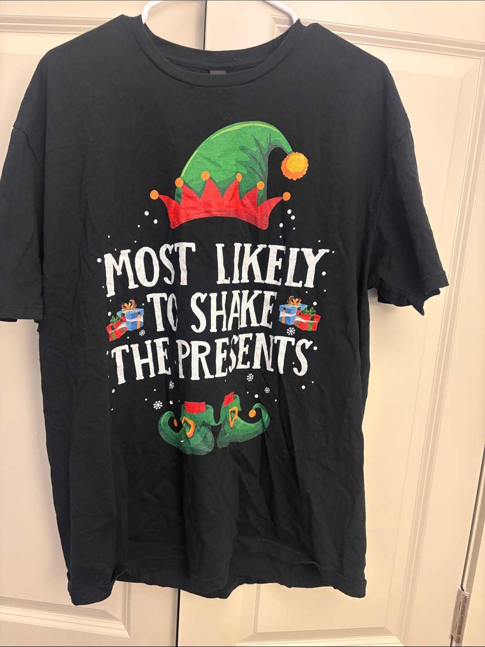 Gildan Black Short-Sleeve Holiday Graphic Tee with Green & Red Accents